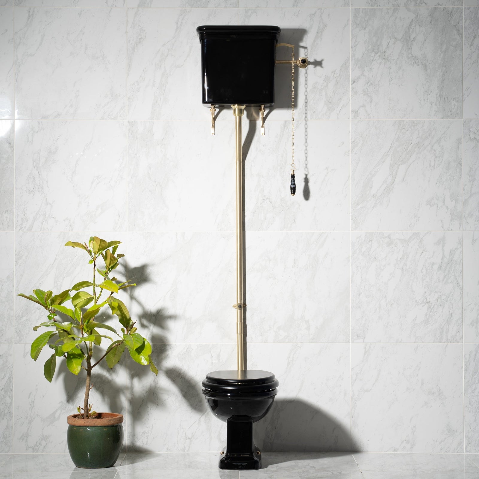 High Level WC Suites - Rutland London (UAE)