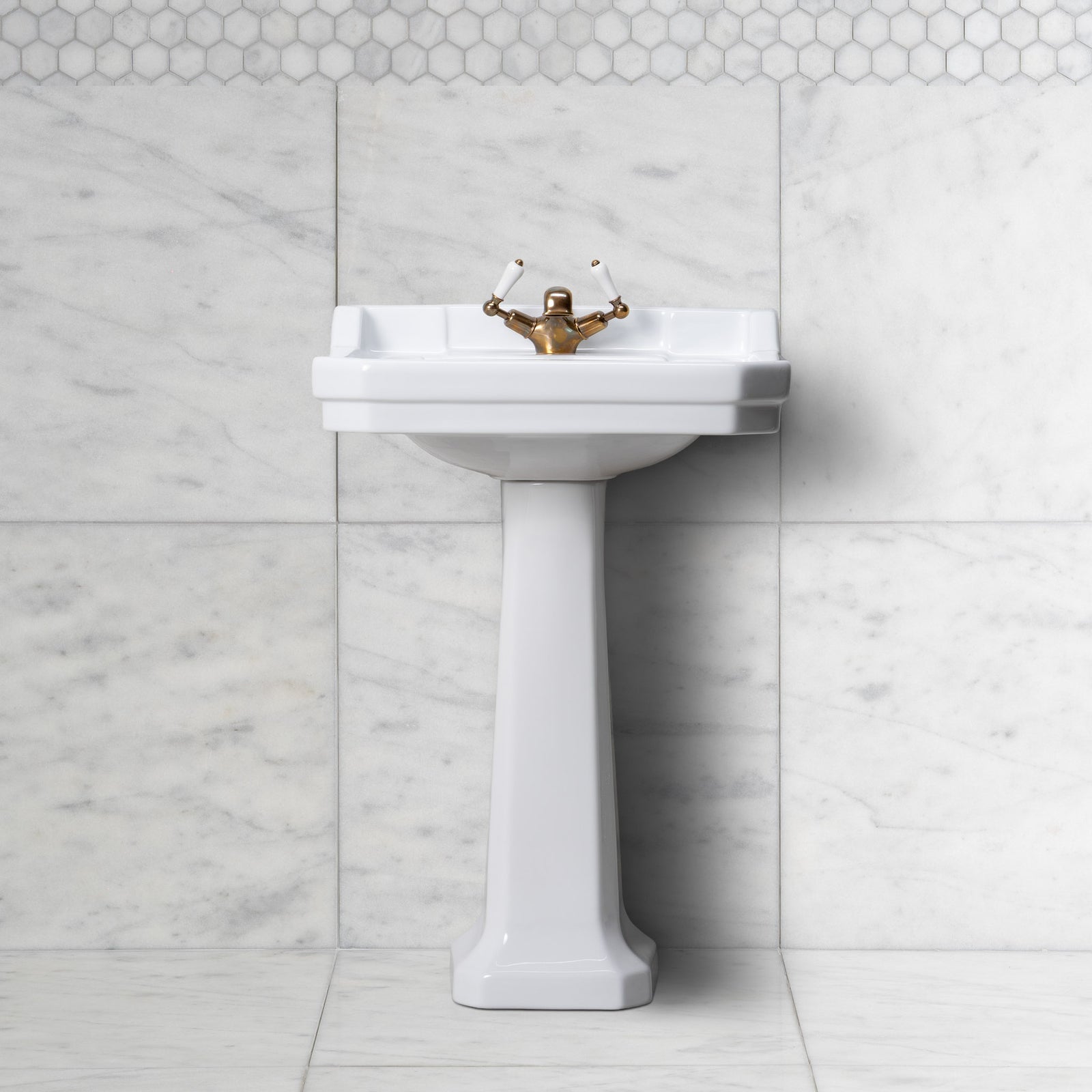 Lancer White Basin & Pedestal (1 Tap Hole) - Rutland London (UAE)