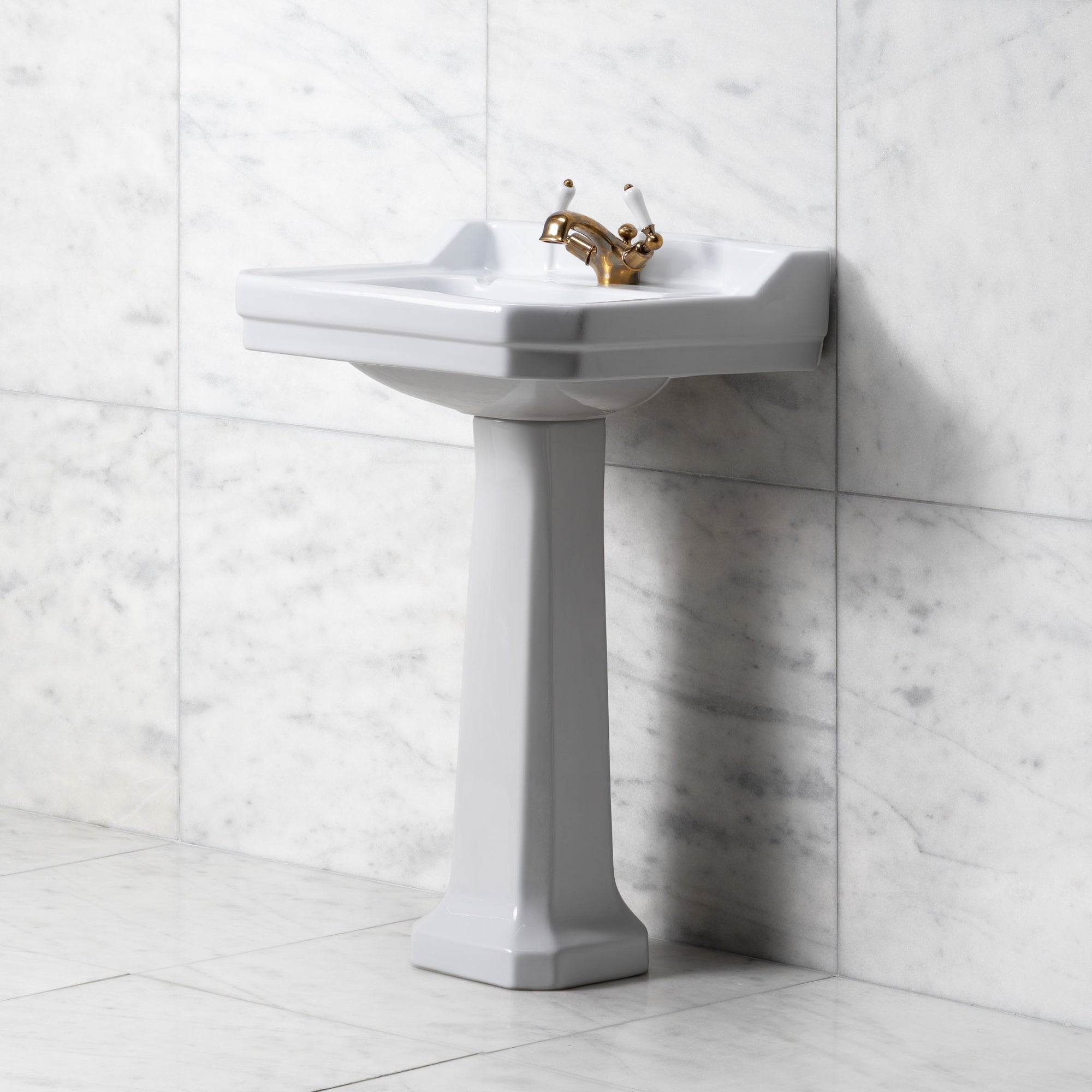 Lancer White Basin & Pedestal (1 Tap Hole) - Rutland London (UAE)