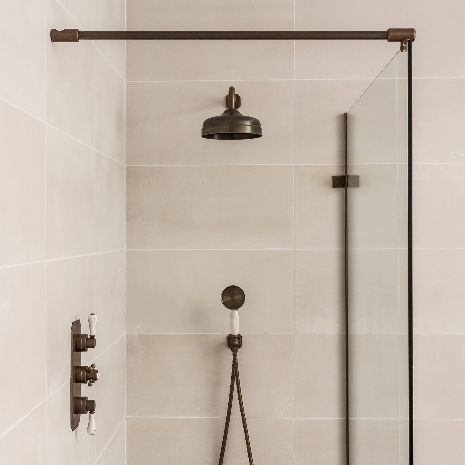 Shower Enclosures - Rutland London (UAE)