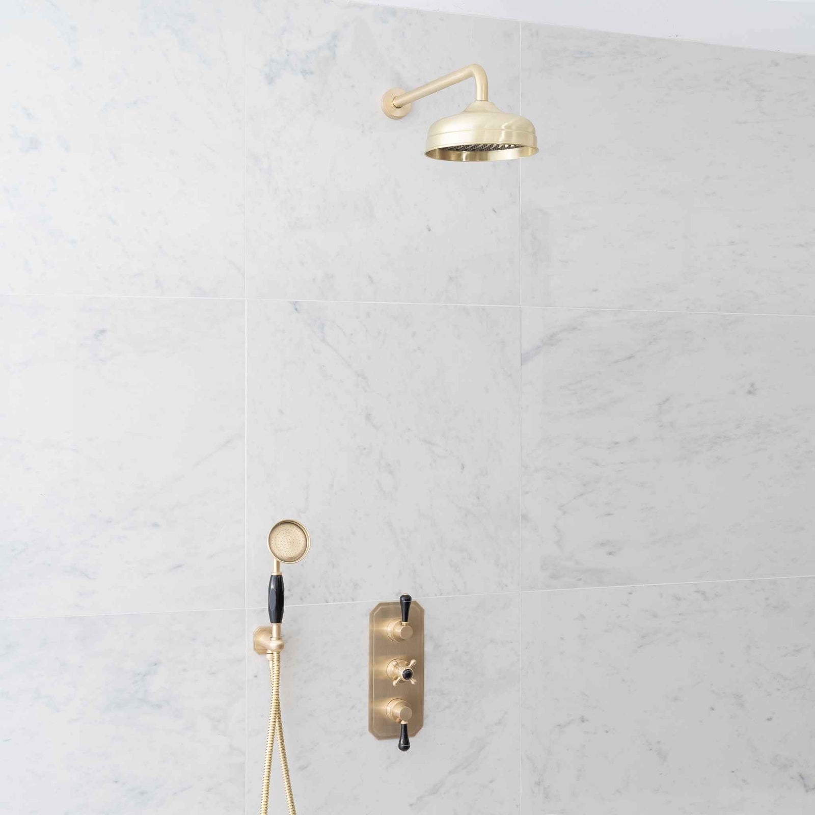 Thornton Black Ceramic Lever & Cleaver Concealed Shower Set - Rutland London (UAE)