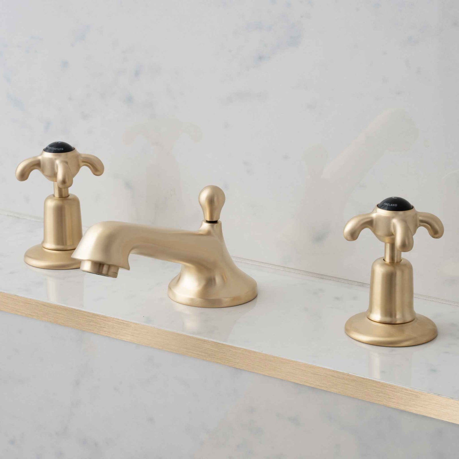 Westcroft Black Ceramic Crosshead Three Hole Basin Mixer - Rutland London (UAE)