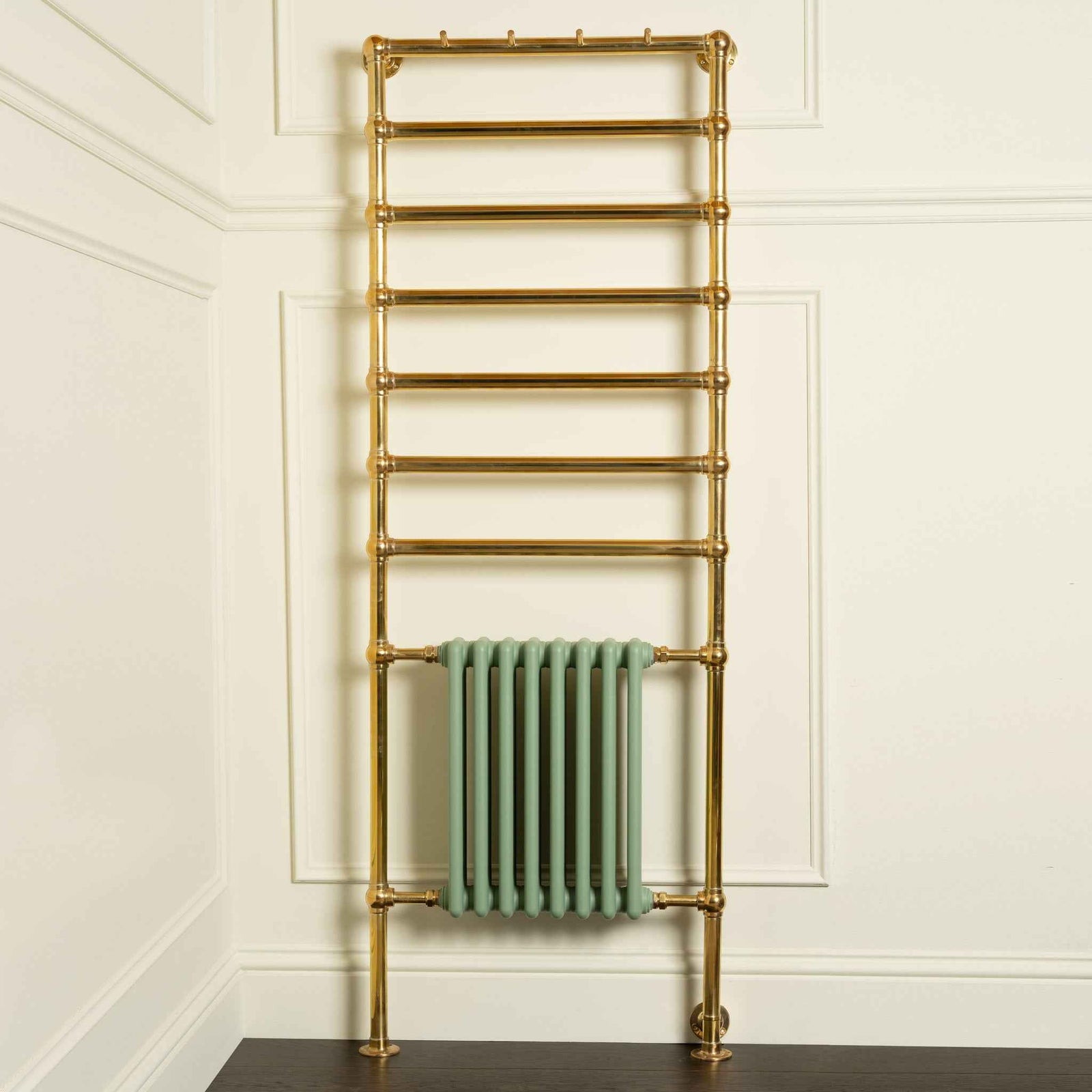 Pembridge Heated Utility Rack - Rutland London (UAE)