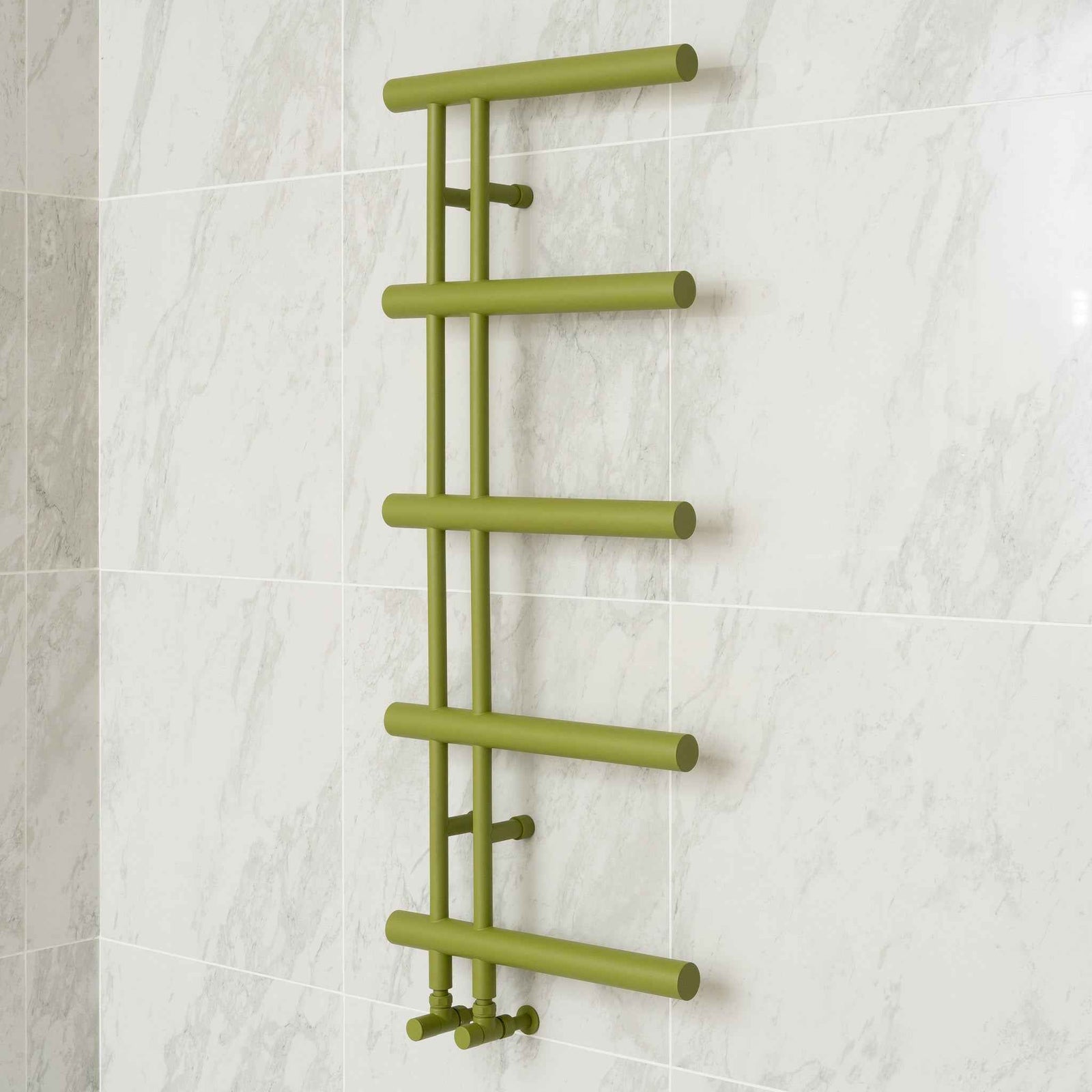 Finsbury Heated Towel Rail - Rutland London (UAE)