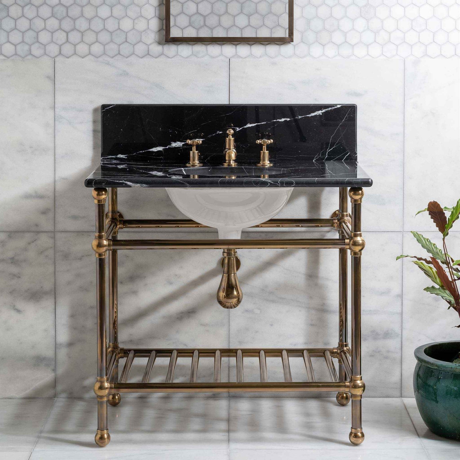 Westminster Single Vanity Suite (Inc. Marble Top, Upstand, Brass Rack & Basin) - Rutland London (UAE)