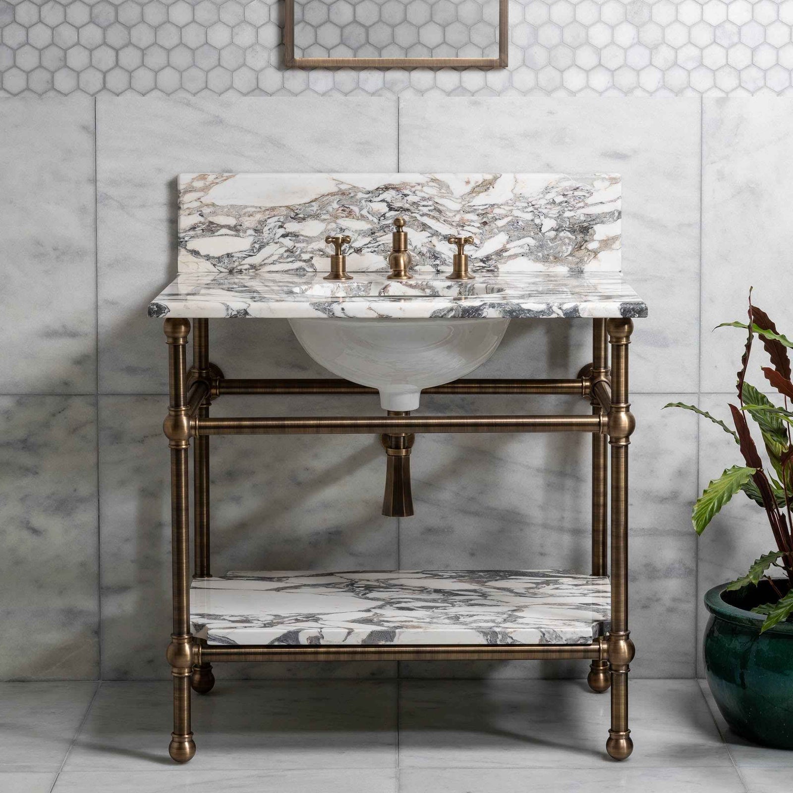 Nevern Single Vanity Suite (Inc. Marble Top, Upstand, Shelf & Basin) - Rutland London (UAE)