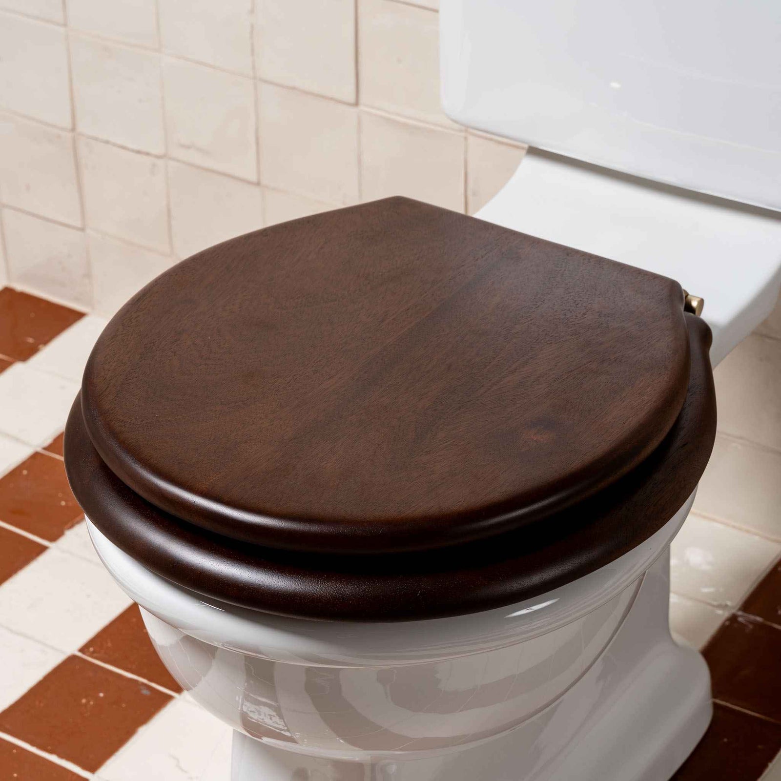 Chelsea Mahogany (Matt) Classic Toilet Seat - Rutland London (UAE)