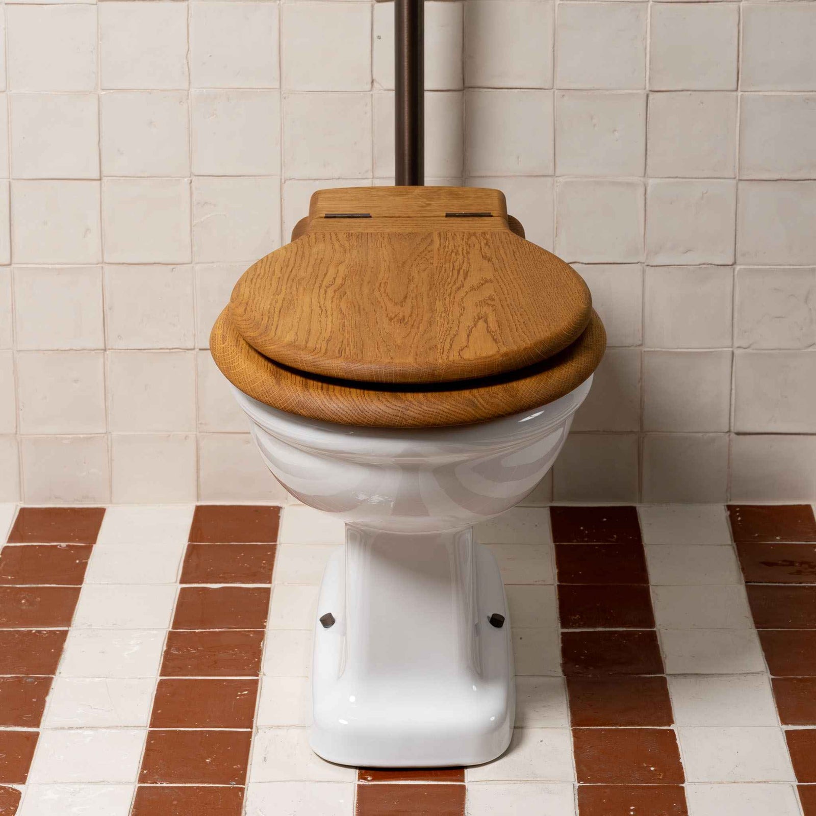Knightsbridge Semi-Throne Toilet Seat - Rutland London (UAE)