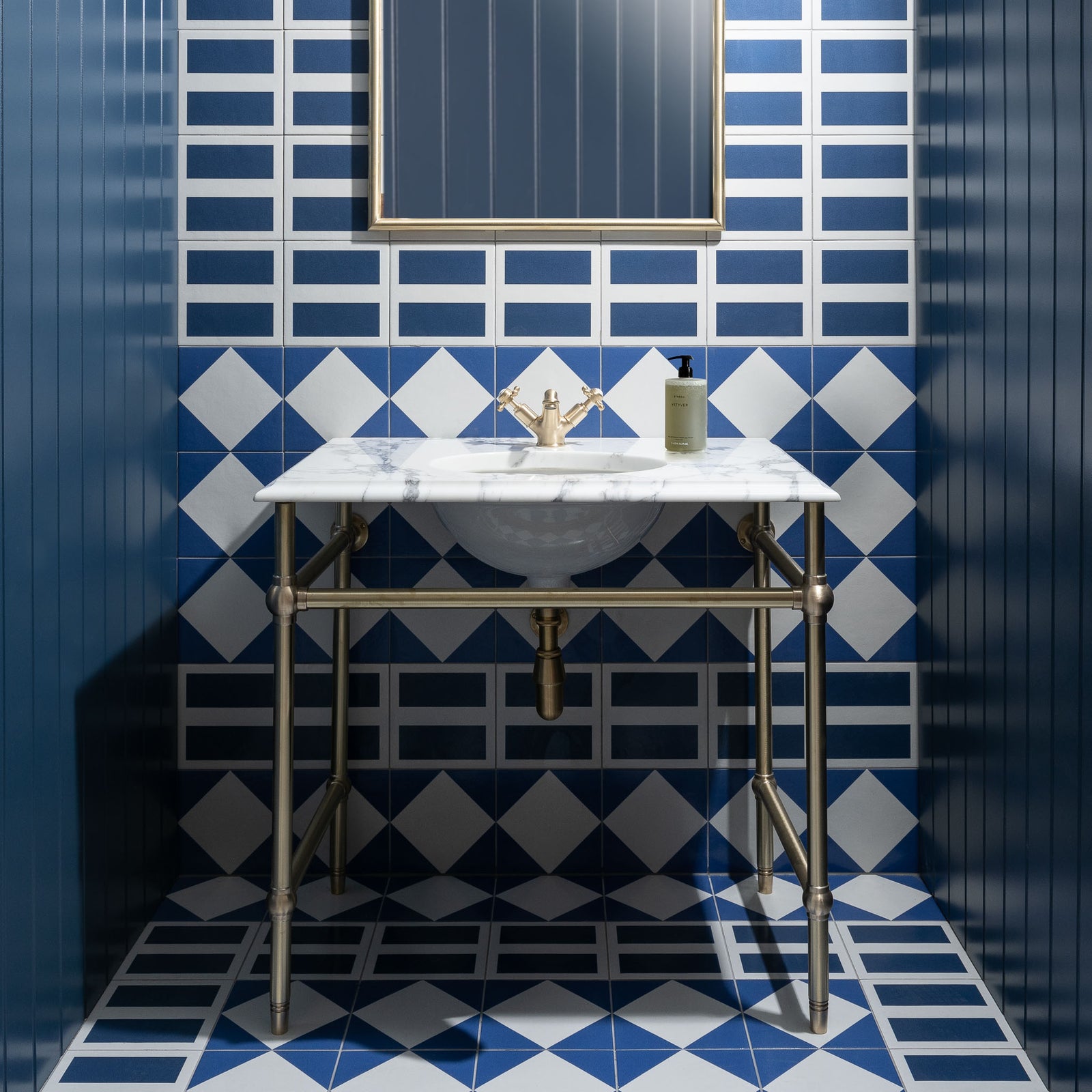 ABOUT US - Rutland London (UAE)