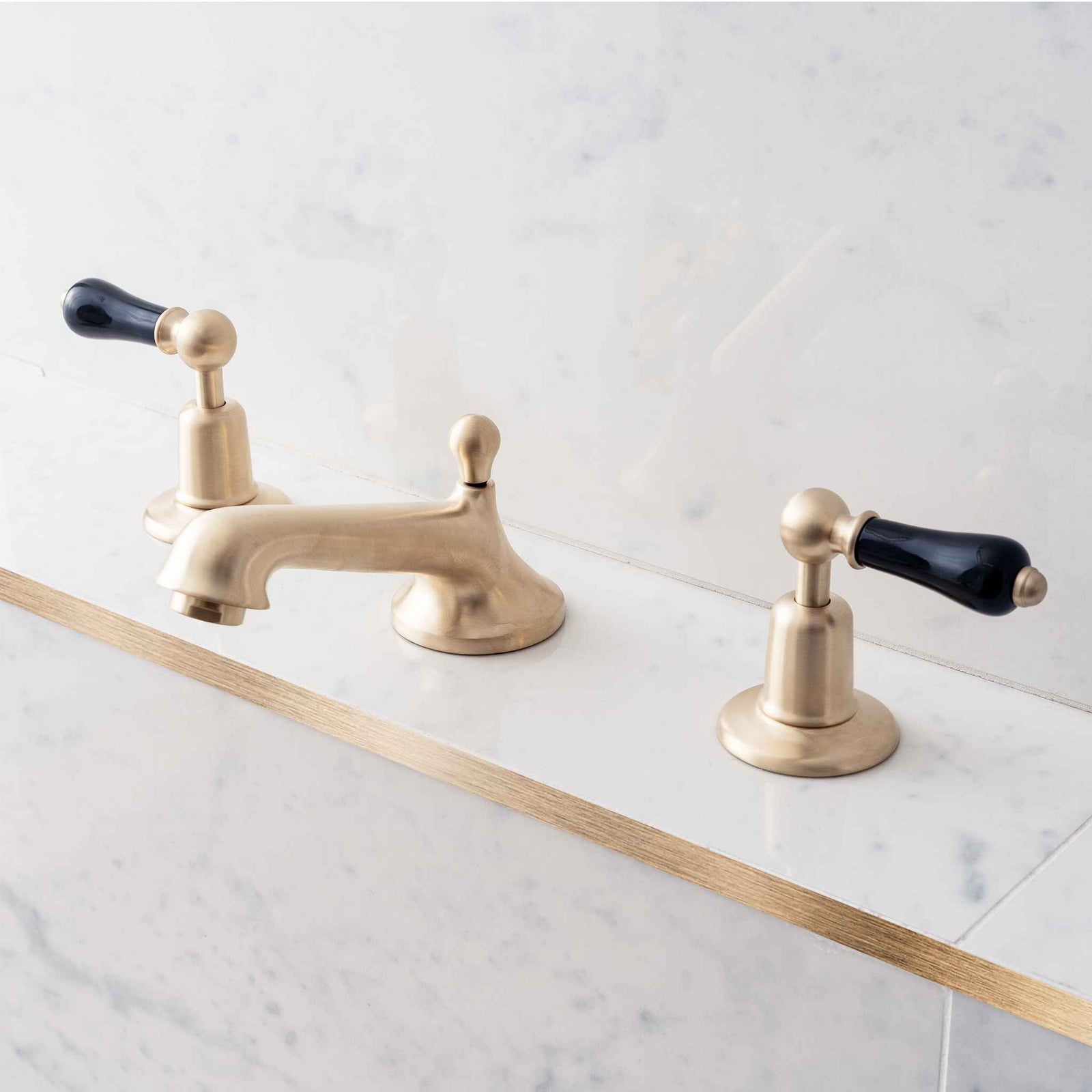 Westcroft Black Ceramic Lever Three Hole Basin Mixer - Rutland London (UAE)