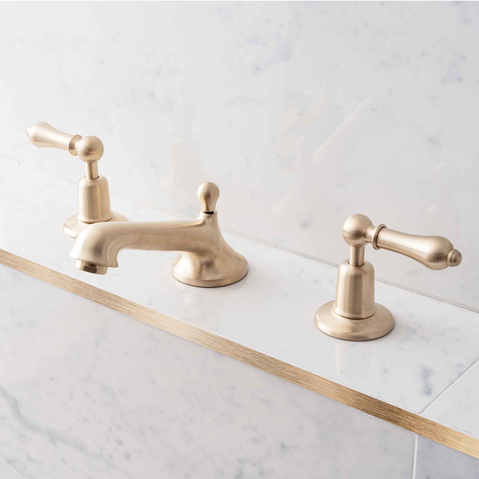 Westcroft Metal Lever Three Hole Mixer - Rutland London (UAE)