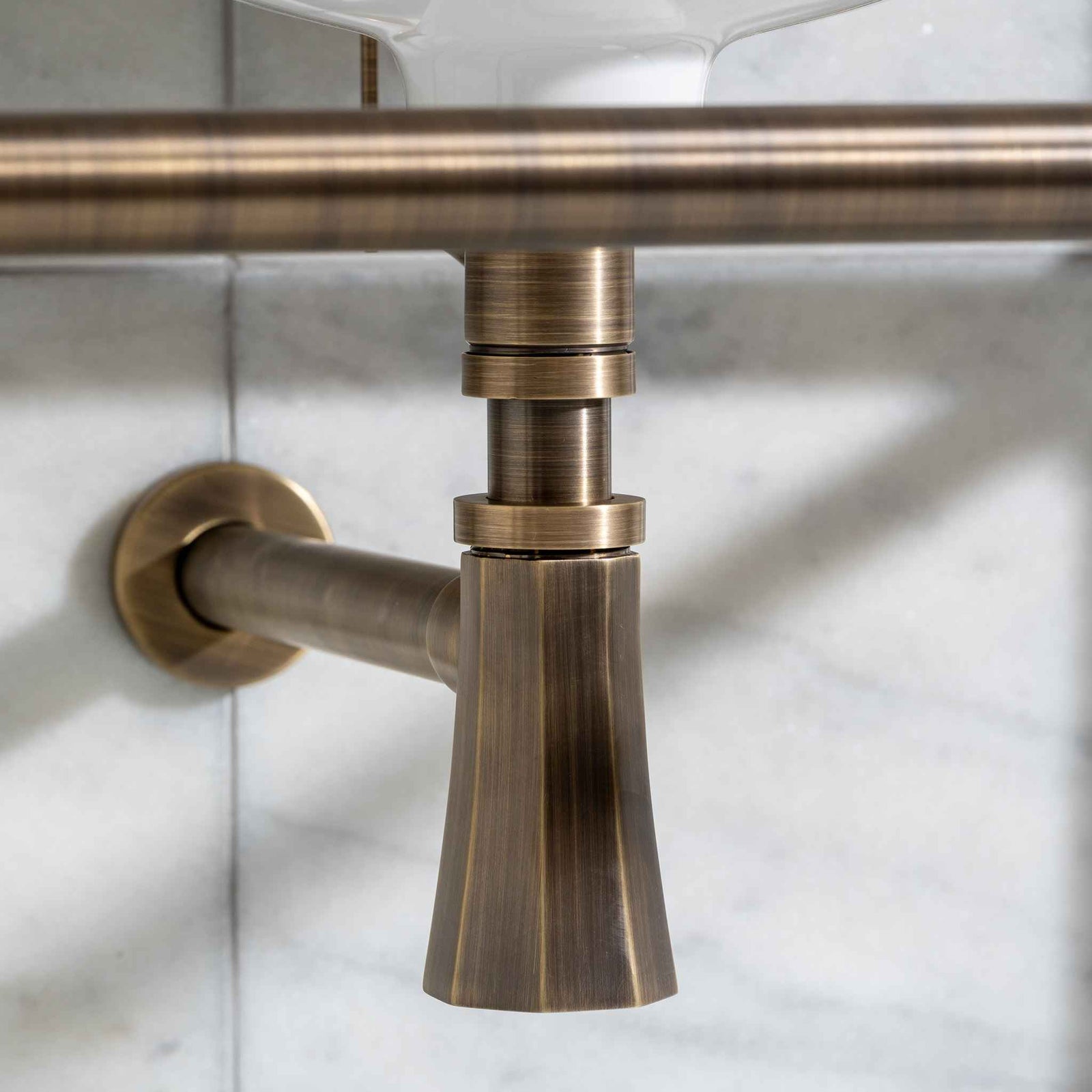 Waldorf Bottle Trap - Rutland London (UAE)