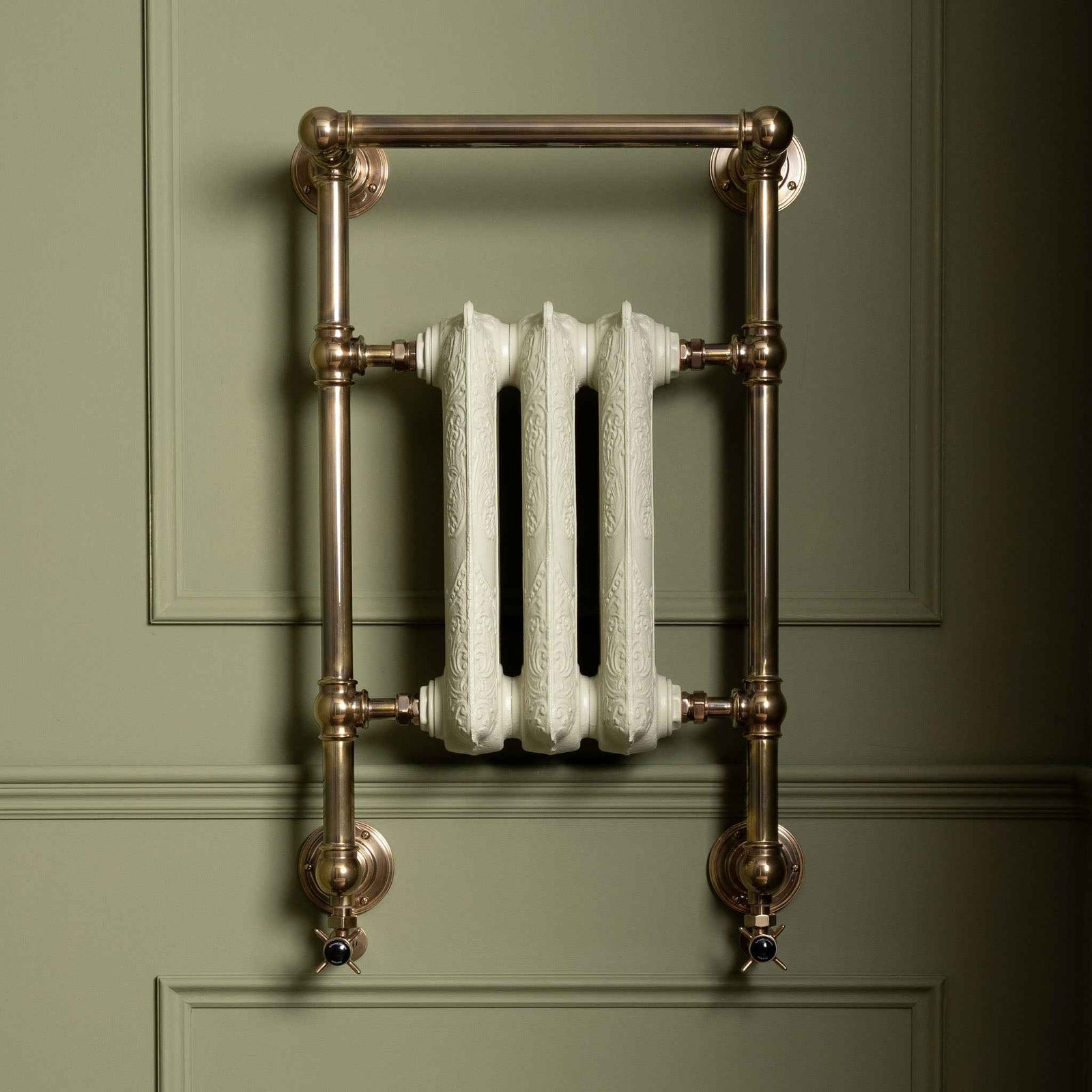 Rosebery Heated Towel Rail (Inc. Cast Iron Insert) - Rutland London (UAE)