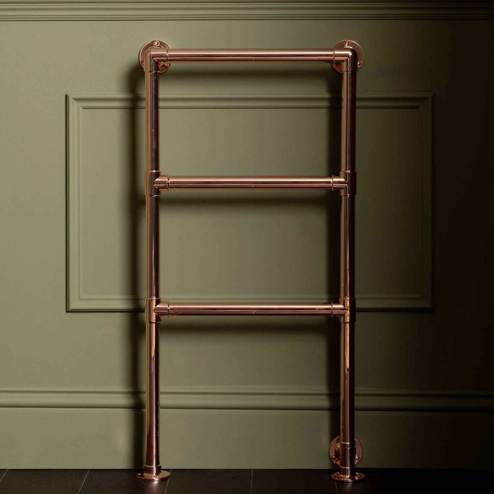 Carlton Heated Towel Rail - Rutland London (UAE)