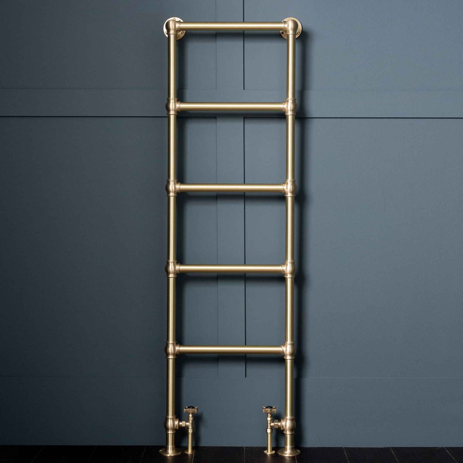 Gainsborough Heated Towel Rail - Rutland London (UAE)