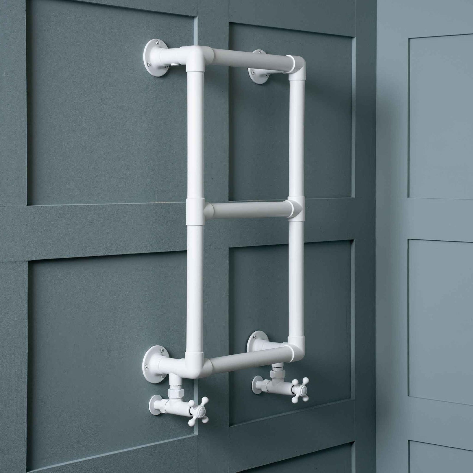 Battersea Heated Towel Rail - Rutland London (UAE)