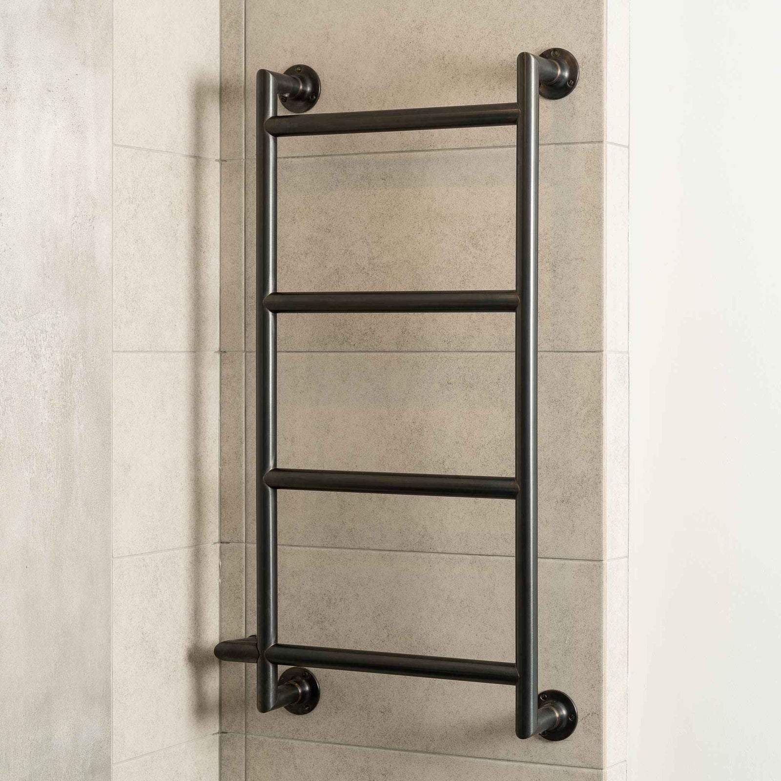 Fitzroy Heated Towel Rail - Rutland London (UAE)