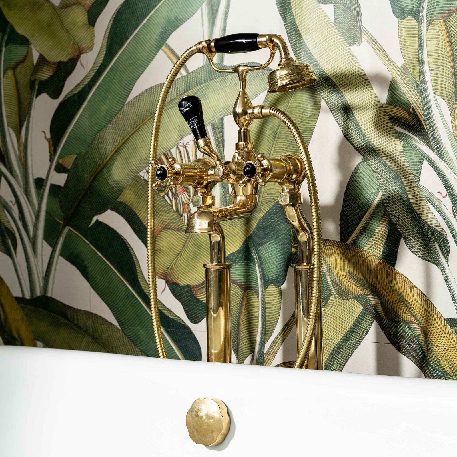 Chartwell Black Ceramic Crosshead Bath & Shower Mixer - Rutland London (UAE)