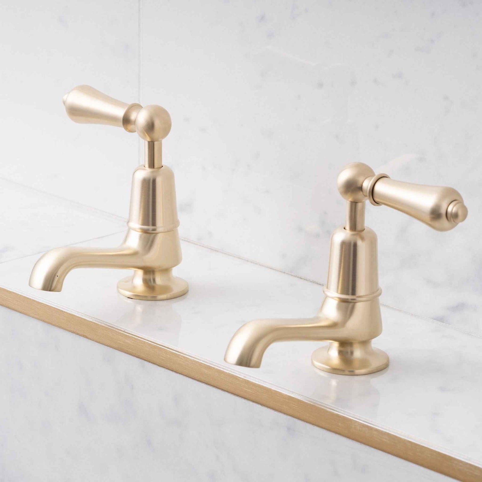 Brunswick Metal Lever Basin Pillar Taps - Rutland London (UAE)