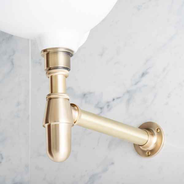 Hamptons Bottle Trap - Rutland London (UAE)