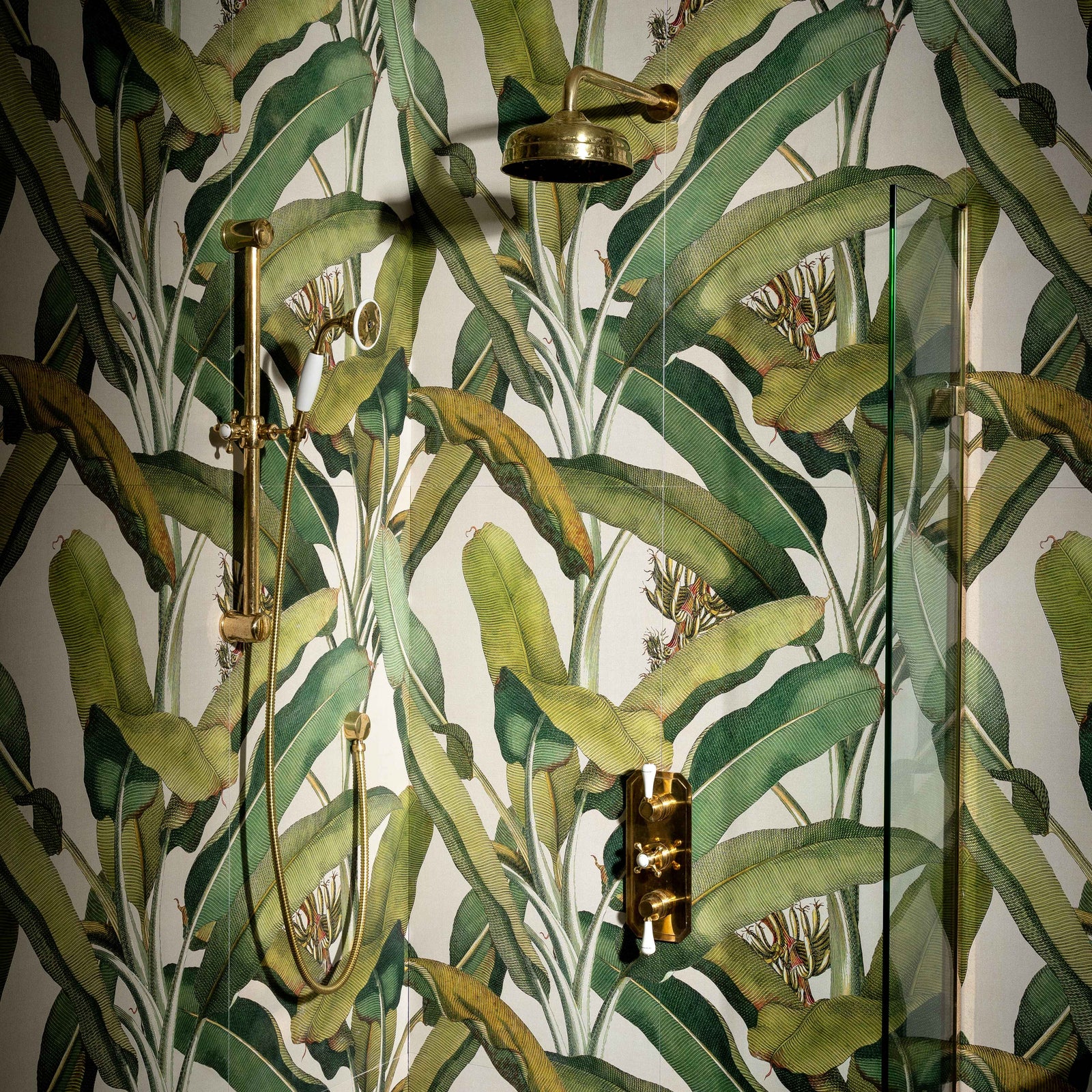 Euston White Ceramic Lever & Cleaver Concealed Shower Set - Rutland London (UAE)