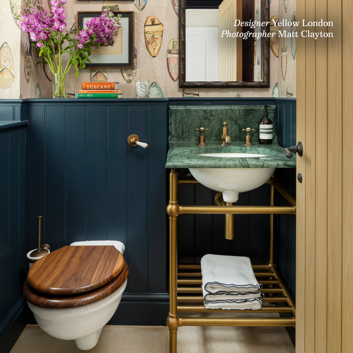 Westminster Single Vanity Suite (Inc. Marble Top, Upstand, Brass Rack & Basin) - Rutland London (UAE)