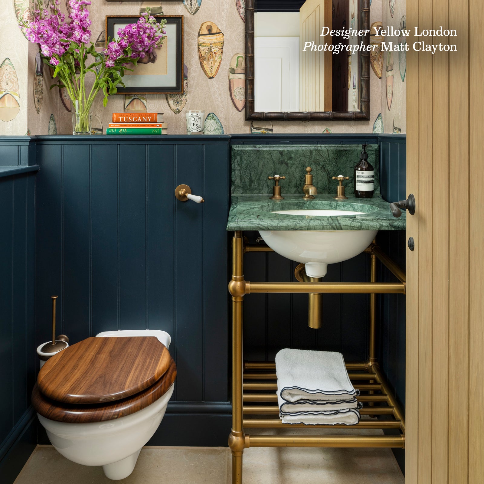 Westminster Single Vanity Suite (Inc. Marble Top, Upstand, Brass Rack & Basin) - Rutland London (UAE)